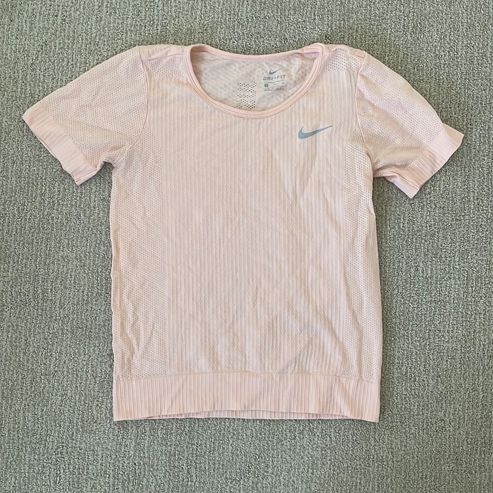 Nike dri-fit coral workout too, size: S